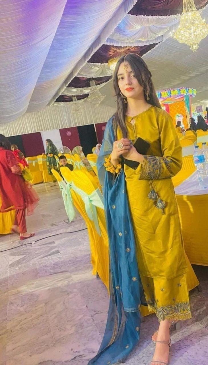 Cutest Indian Girl DPs: Enhance Your Profile with a Smile!