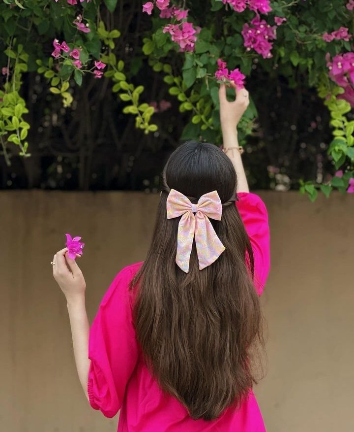 Joyful Vibes: Indian Girl DPs to Illuminate Your Day